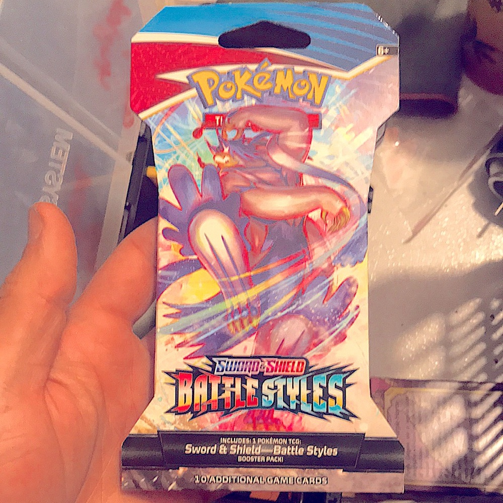 Pokémon x5 booster pack brand new retail purchase